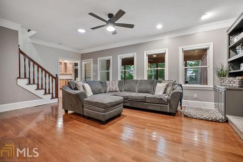 5240 Overbend Trl, Suwanee, GA 30024 photo 9