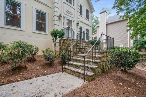 5240 Overbend Trl, Suwanee, GA 30024 photo 2
