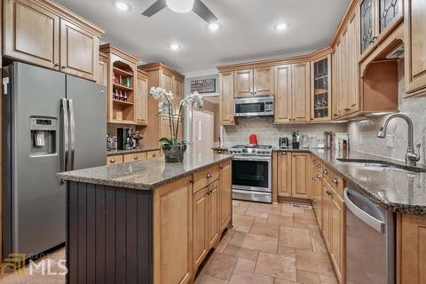 5240 Overbend Trl, Suwanee, GA 30024 photo 17