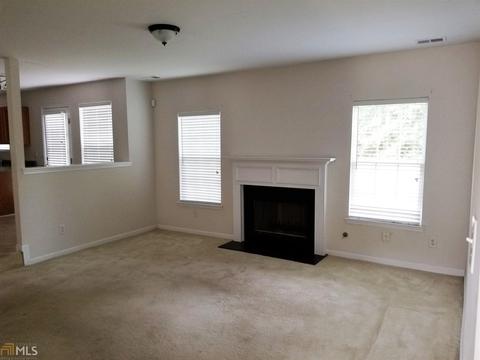 1145 Oak Hollow Ln, Hampton, GA 30228 photo 2