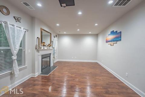5082 Summersun Dr, Morrow, GA 30260 photo 8
