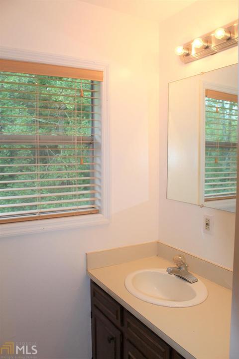 3720 Mooty Bridge Rd, Lagrange, GA 30240 photo 11
