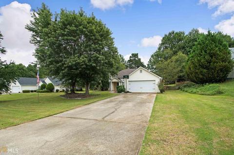 391 Arrowhatchee Dr, Winder, GA 30680 photo 2