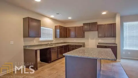 135 Milton Dr, Covington, GA 30016 photo 7