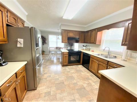 110 Brittney Ln, Lagrange, GA 30240 photo 8