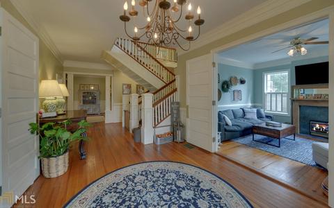 685 E Tugalo St, Toccoa, GA 30577 photo 8