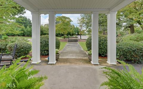 685 E Tugalo St, Toccoa, GA 30577 photo 6