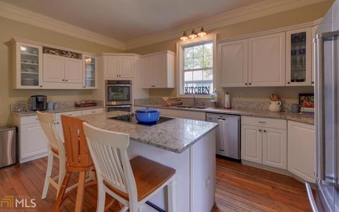685 E Tugalo St, Toccoa, GA 30577 photo 17
