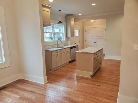12 Hazel St, Porterdale, GA 30014 photo 5