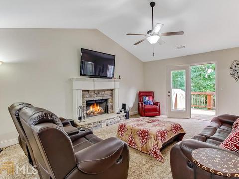 592 Matt Ln, Bethlehem, GA 30620 photo 17