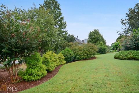 3770 Summer Rose Dr, Chamblee, GA 30341 photo 2