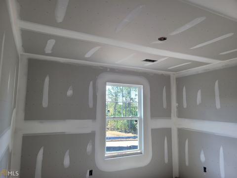 413 White Pines Dr, Jackson, GA 30233 photo 9