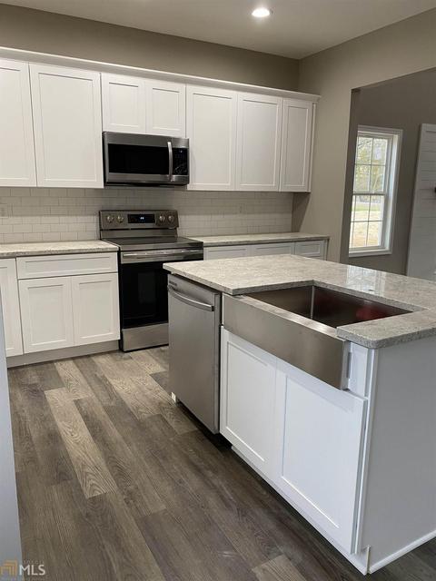 23 River View Dr, Carnesville, GA 30521 photo 3