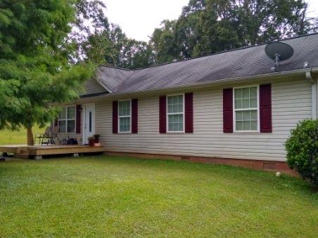 1307 Eugene Dr, Gainesville, GA 30507 photo 3