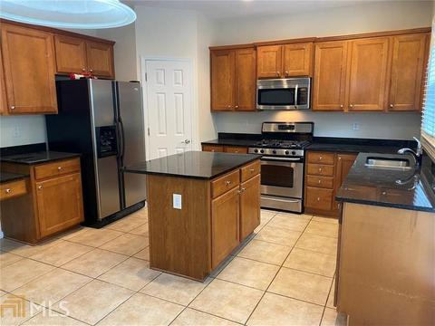 330 Hammersmith Dr, Suwanee, GA 30024 photo 6