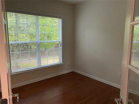 330 Hammersmith Dr, Suwanee, GA 30024 photo 18