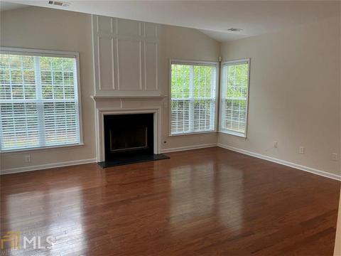 330 Hammersmith Dr, Suwanee, GA 30024 photo 3