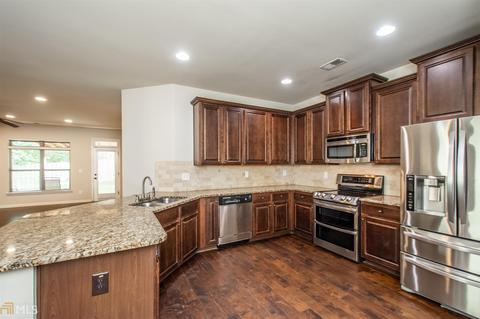 7526 Springbox Dr, Fairburn, GA 30213 photo 13