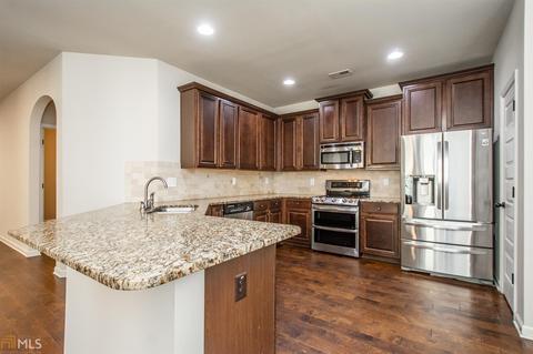 7526 Springbox Dr, Fairburn, GA 30213 photo 12