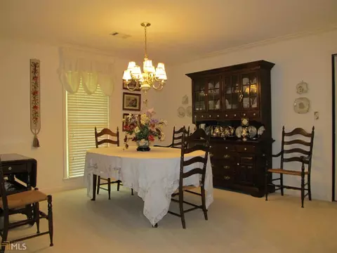 1027 Riverside Dr, Lagrange, GA 30240 photo 7