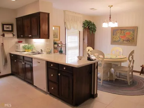 1027 Riverside Dr, Lagrange, GA 30240 photo 12