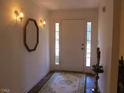 1027 Riverside Dr, Lagrange, GA 30240 photo 4
