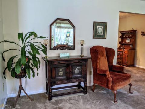 6972 Lodgepole, Morrow, GA 30260 photo 3