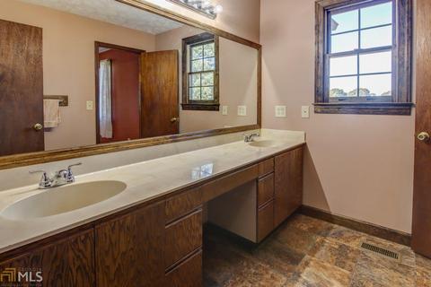 6817 Davis Rd, Macon, GA 31217 photo 10