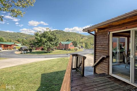 60 Falls View Dr, Dillard, GA 30537 photo 2