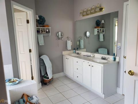 1012 Clover Leaf Dr, Mcdonough, GA 30252 photo 12