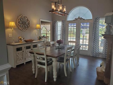 1012 Clover Leaf Dr, Mcdonough, GA 30252 photo 3