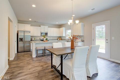 10 Bingley Ct, Covington, GA 30016 photo 8