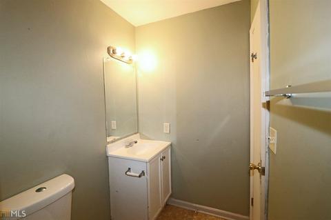 7023 Stephens Dr, Rex, GA 30273 photo 7