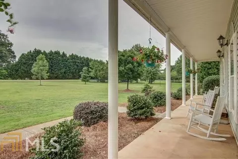 713 Dixie Rd, Covington, GA 30014 photo 4