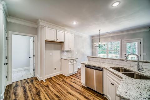 142 Spring Lake Trl, White, GA 30184 photo 16