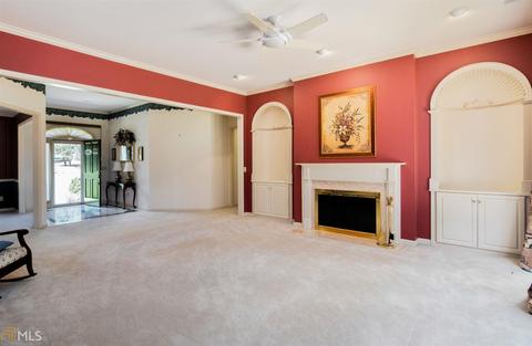 1034 Riverside Dr, Lagrange, GA 30240 photo 7
