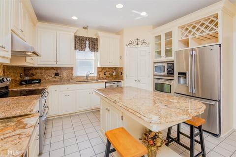 1034 Riverside Dr, Lagrange, GA 30240 photo 11