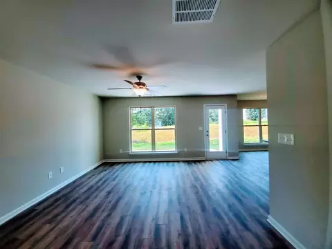 25 Pine Shadow Cir, Covington, GA 30016 photo 5