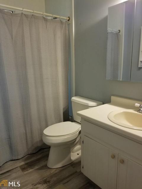 731 Ridge Ln, Lula, GA 30554 photo 9