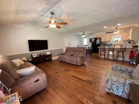 555 Ivory Dr, Baldwin, GA 30511 photo 4