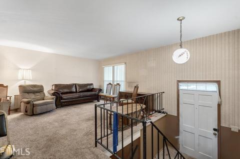 3834 Captain Dr, Chamblee, GA 30341 photo 5