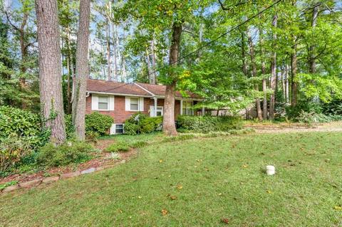 3834 Captain Dr, Chamblee, GA 30341 photo 2