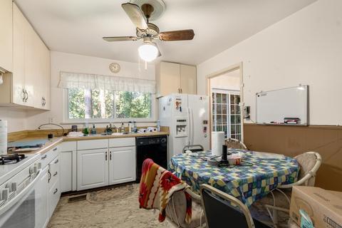 3834 Captain Dr, Chamblee, GA 30341 photo 10