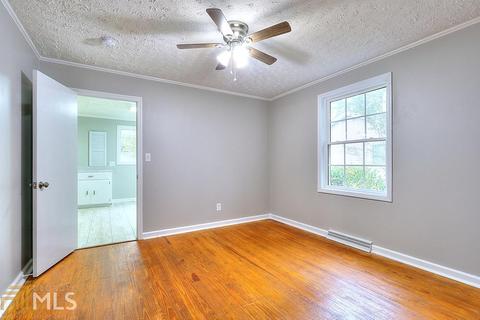 89 Peach St, Commerce, GA 30529 photo 9