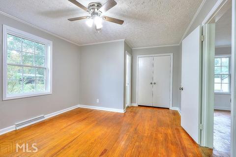 89 Peach St, Commerce, GA 30529 photo 8