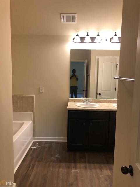 2146 Bridgewater Pass, Hampton, GA 30228 photo 5
