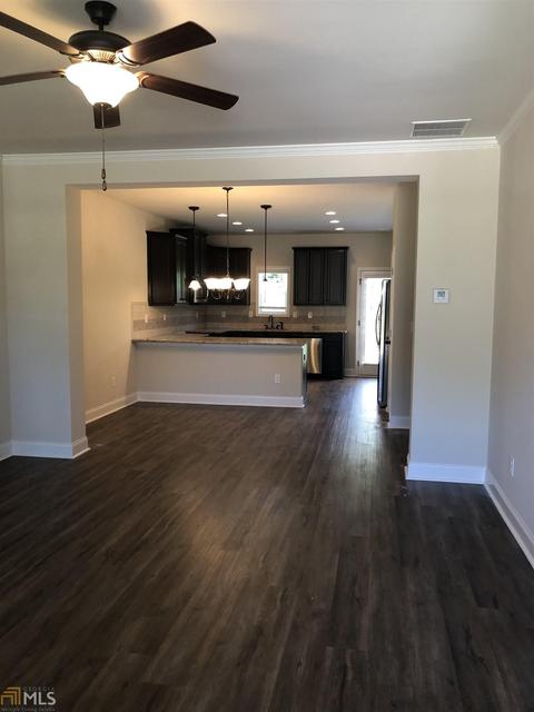 2146 Bridgewater Pass, Hampton, GA 30228 photo 2