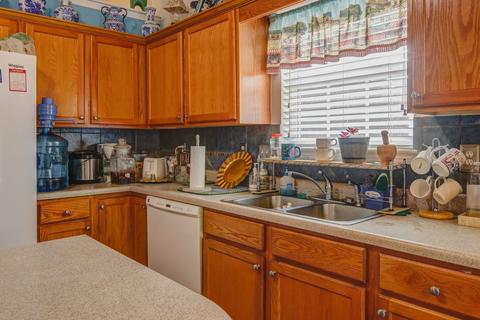 30 Saddlebrook Ct, Covington, GA 30016 photo 17