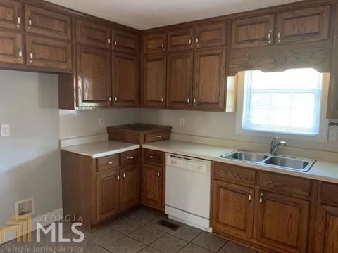155 Overlook Trl, Williamson, GA 30292 photo 13