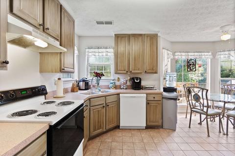 855 Chaseridge Dr, Mcdonough, GA 30253 photo 8